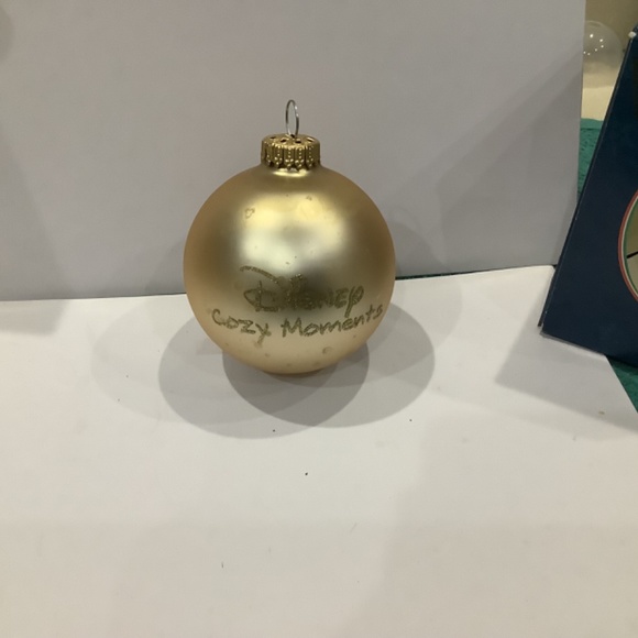 Vintage Christmas by Krebs, Mickey Unlimited Disney character Christmas ball. - Picture 4 of 6